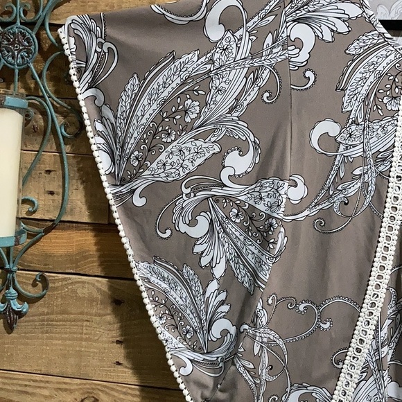 Style&Co Blouse size PM.  J - Picture 6 of 11